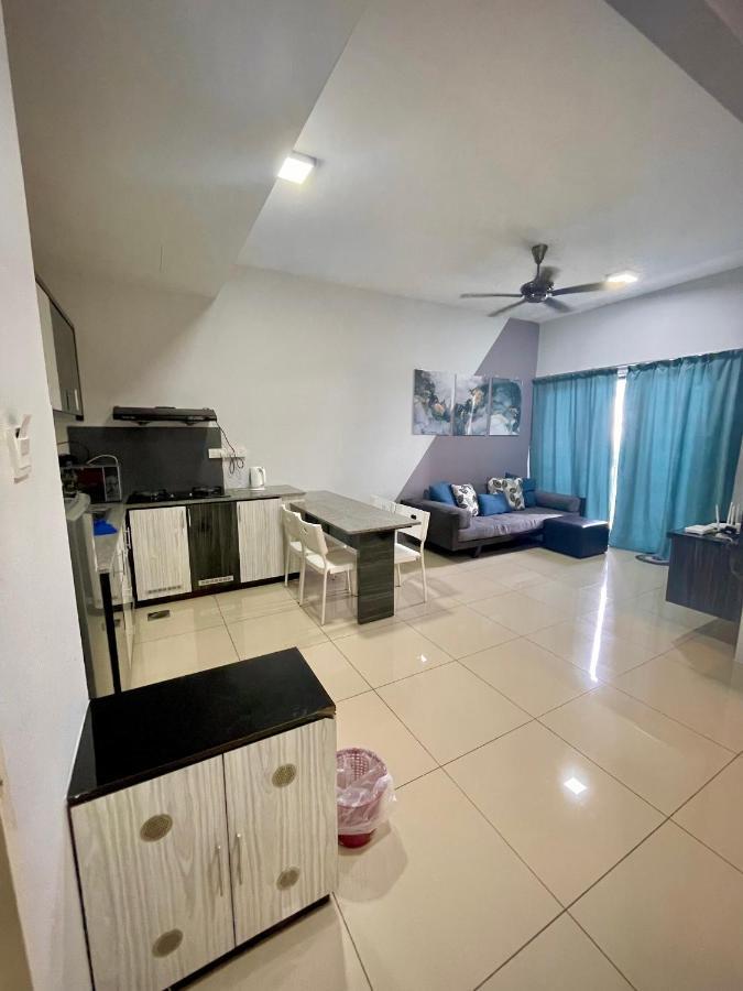 Sea View Water Theme Park At Swiss Garden Residence - 2 Bedroom Apartment Куантан Екстериор снимка